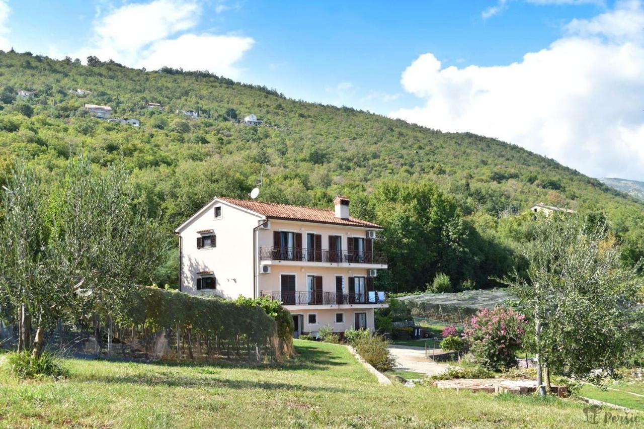 Apartman Persic Mošćenička Draga Exterior foto